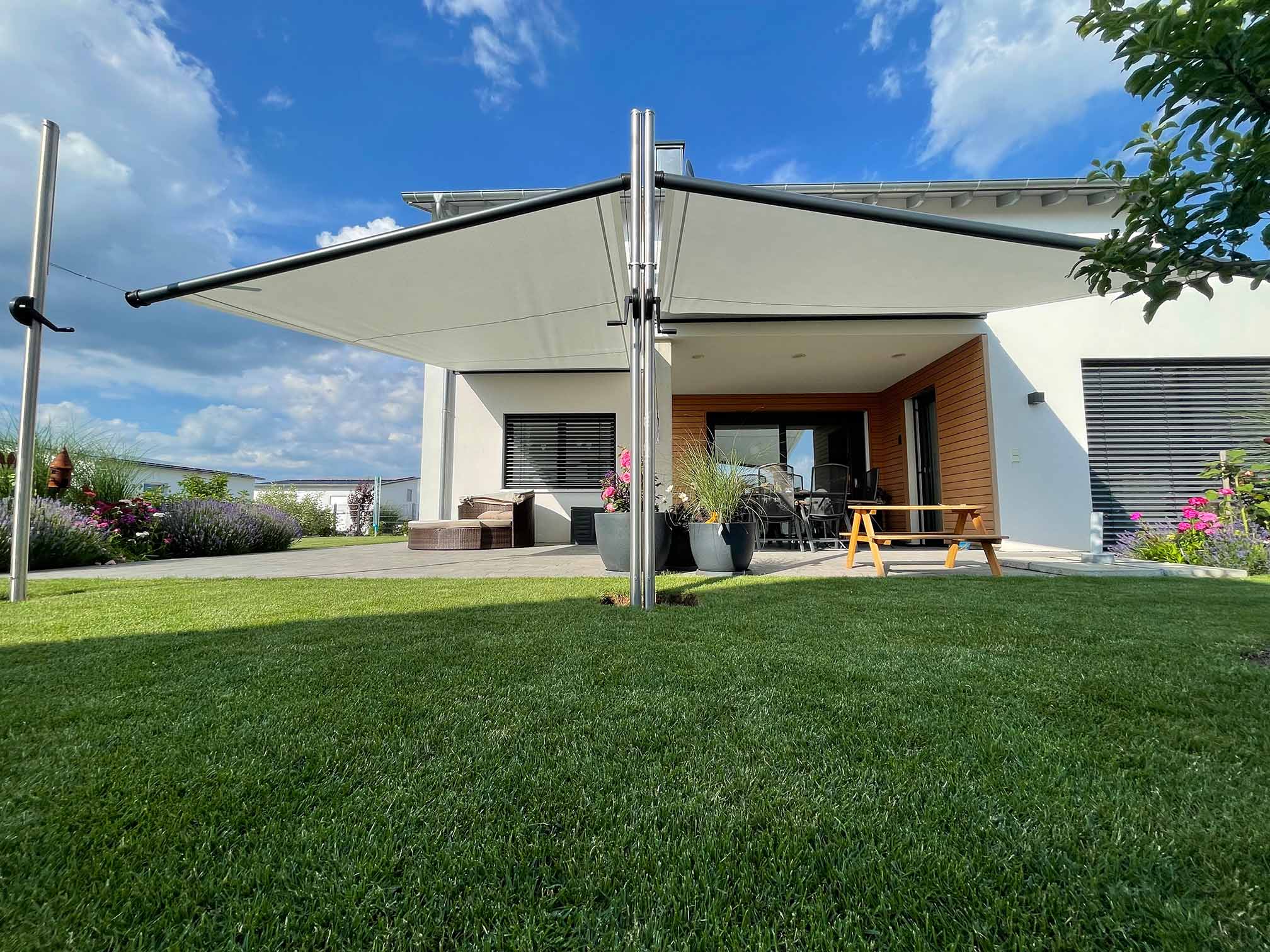 dasrollsegel, Shade Rollsegel